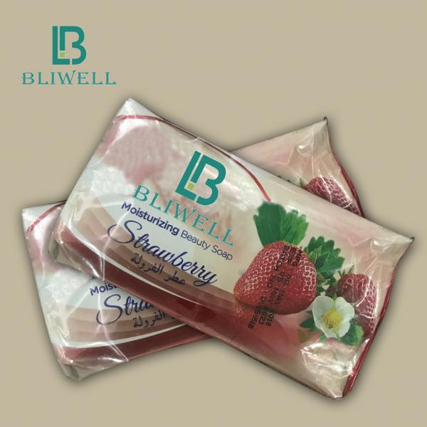 Quality Skin Whitening 90G Natural Handmade Soap , Solid Strawberry Scented Soap for sale