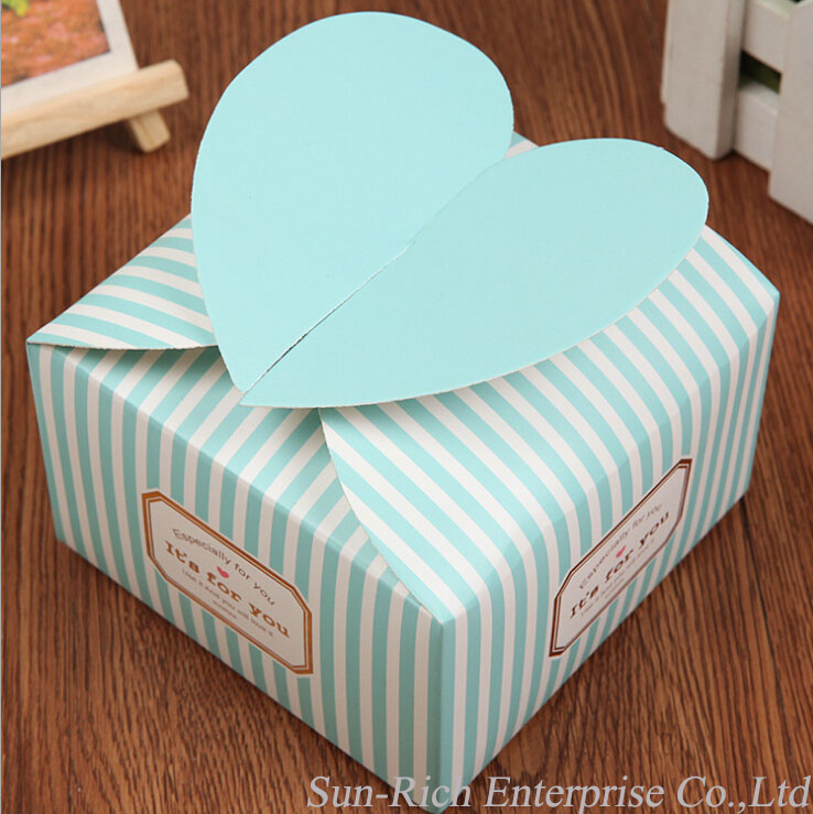 wholesale heart paper box wedding gift packing box