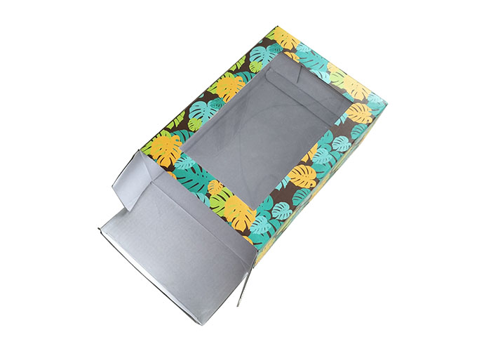 transparent window paper gift box in printing decorative pattern
