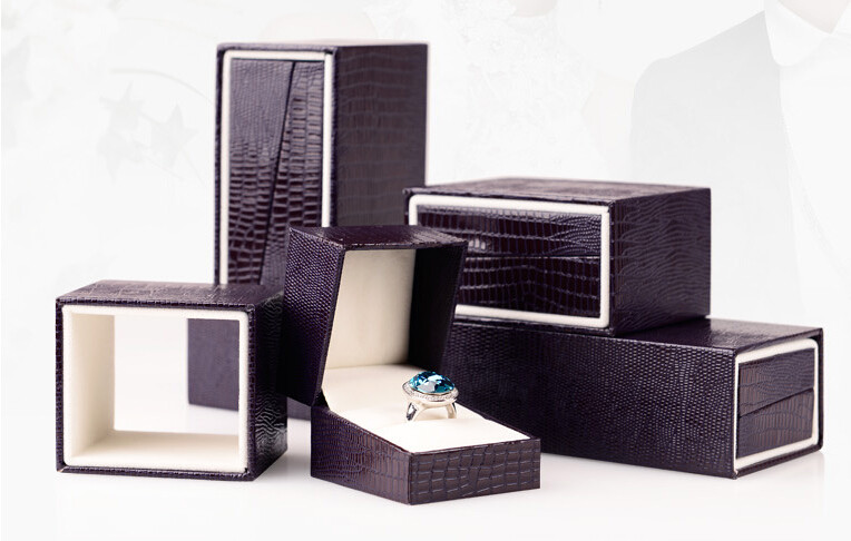 the jewelry box,wholesale plastic jewelry boxes,black jewelry