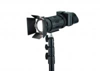 China Portable LED Spot light Kit Variable-focus LED Video Light Day Light with Filter factory