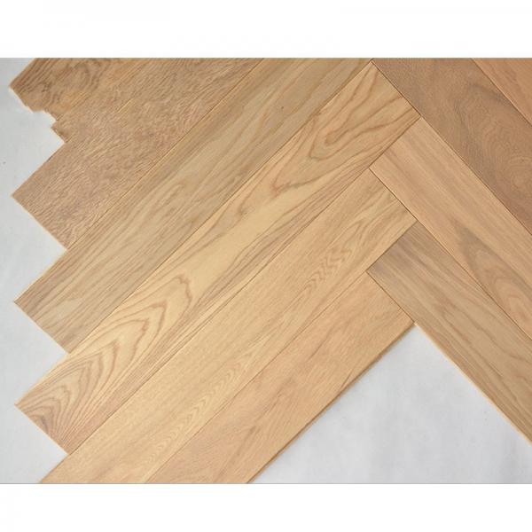 Quality Study Engineered Wood Chevron Flooring Herringbone Engineered Hardwood Flooring 600mm for sale