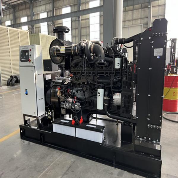 Quality Open Type Cummins Diesel Generator Set Power 600KW Easy Control for sale