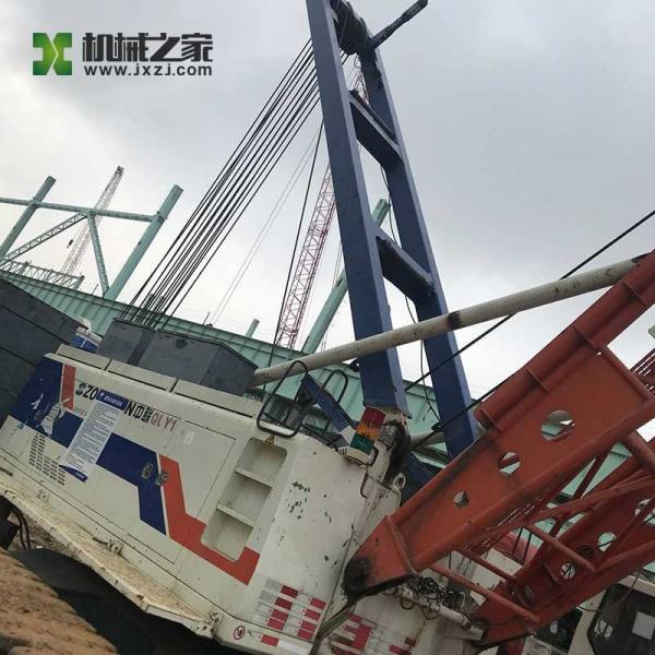 Quality Zoomlion ZCC1300 Second Hand Crawler Cranes 130 Ton for sale