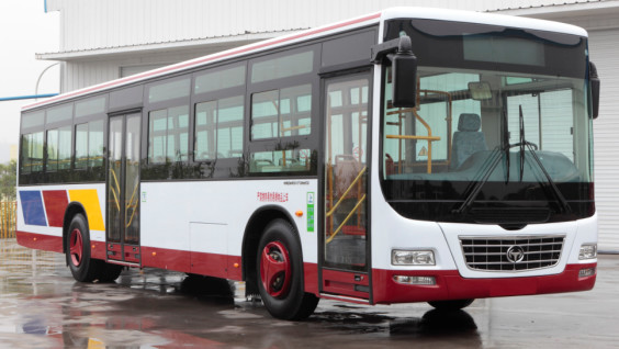 Quality Large Space Public City Transit Bus / Bus Assembly Plant Joint Venture Partners for sale