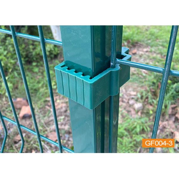 Quality Rectangle Post PE Coating 50*200mm Wire Mesh Security Fence for sale
