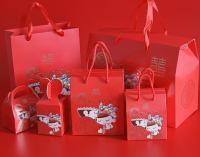 China Red Custom Printed Kraft Paper Bags / Custom Printed Gift Bags With Handle factory