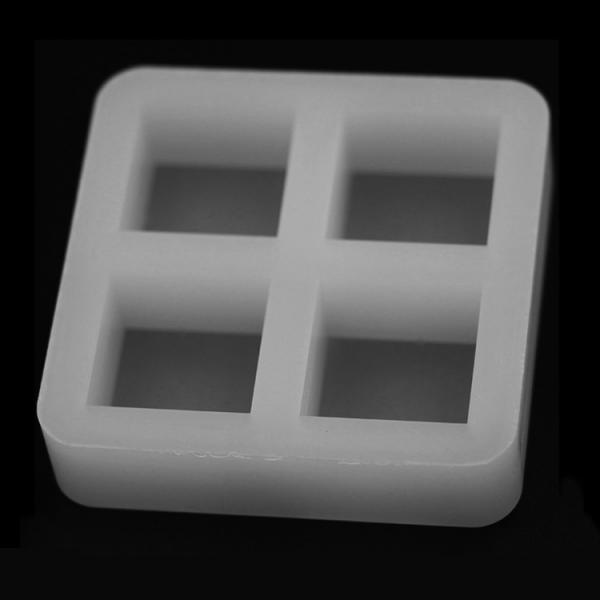 Quality Odorless Silicone Square Ice Cube Tray Block Mold 60x60x15mm Multipurpose for sale