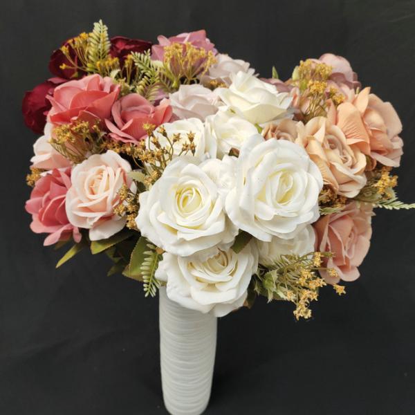 Quality 11 Heads Silk Artificial Rose Flowers For Hom Decoration for sale