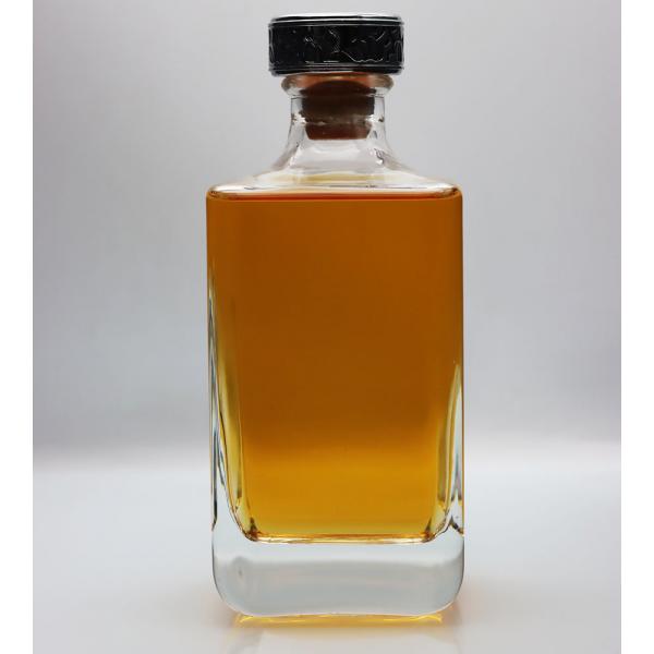Quality Zinc Alloy Cork Square Whiskey Bottle 700ml 21.5mm Crystal White for sale