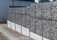 China Heavy Duty 100x50x30 Wire Welded Mesh Gabions , Wall Stone Welded Limestone Gabion factory