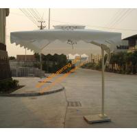 China Waterproof UV Protection  Side Post Aluminum Patio Garden Outdoor Umbrella factory