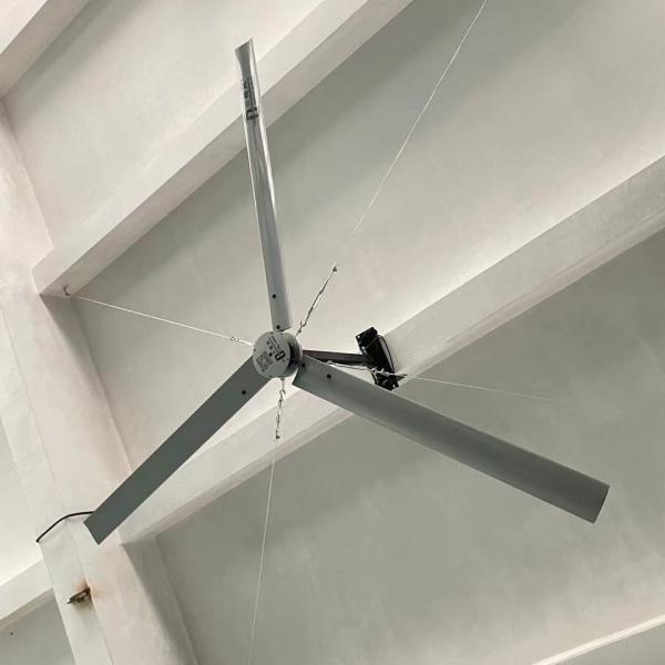 Quality 13ft HVLS Large Industrial Ceiling Fan With 3 Blades Roof Installation 220V for sale