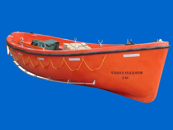 Как называлась спасательная шлюпка. Судовая спасательная шлюпка LBP 750/960 - 65/150 P. Шлюпка ДШ 6. Спасательная шлюпка Lifeboat ff1200. Танкерная спасательная шлюпка АТ-30.
