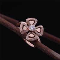 Quality Roman Love Flower Ring Fiorever 18 kt Rose Gold Ring set with a central diamond for sale