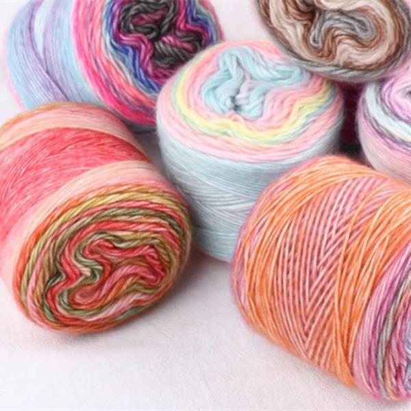 Quality Skein Ball MultColors Cake Sequin Yarn 10% Wool Fancy Yarn For Crochet Knitting for sale