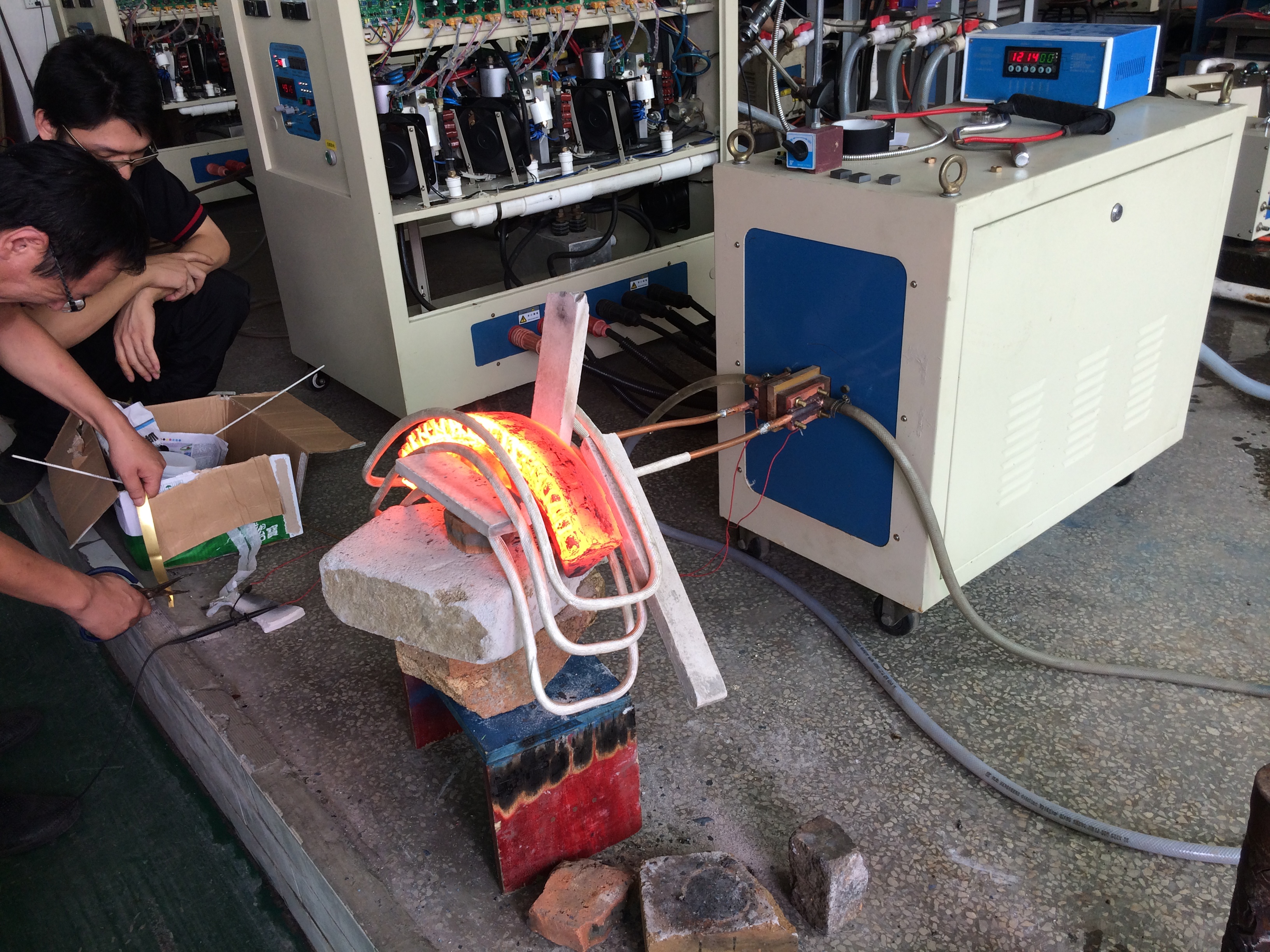 induction brazing machine