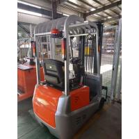 China 24V Battery Operated Electric Forklift Truck 3 Wheel Automatic Transmission factory