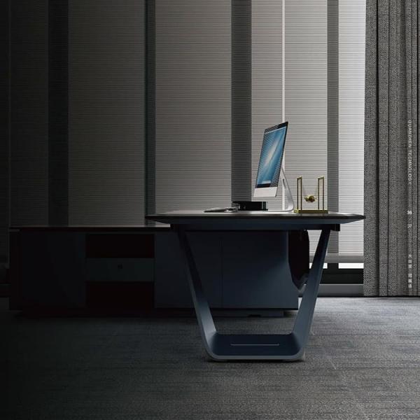 Quality Black Executive Office Desks Depth 900mm Melamine Board With PVC Edging for sale