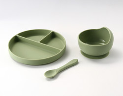 Quality Customize Baby Feeding Silicone Tableware Set With silicone section plate Bib for sale