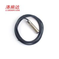 Quality Retro Reflective Mode Photoelectric Proximity Sensor With 2M Cable DC 3 Wire M18 for sale