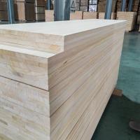 China Wood Strip Composite Board with Natural Color Solid Wood Glue E0/E1 Environmental Glue factory