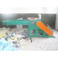 China Small Foam Crushing Machine Foam Shredder For Crush Waste Foam Into Pieces for sale