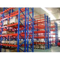 China Warehouse Storage Heavy Duty Pallet Racking Every Layer Equipped with Pallet Support Bars for sale