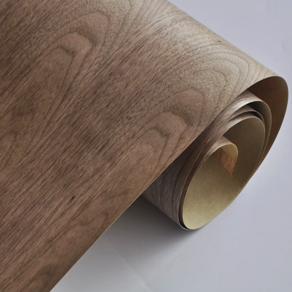 Quality Craft Paper Backed Veneer FSC Natural Walnut Sheets For Cosmetic Packaging for sale