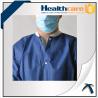 China PP Or PE Coated Disposable Isolation Gowns Different Size with V Collar and Pockets factory