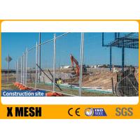 China As 4687 Standard 2.1m X 2.4m Temporary Mesh Fencing With Concrete Filled Plastic Feet for sale