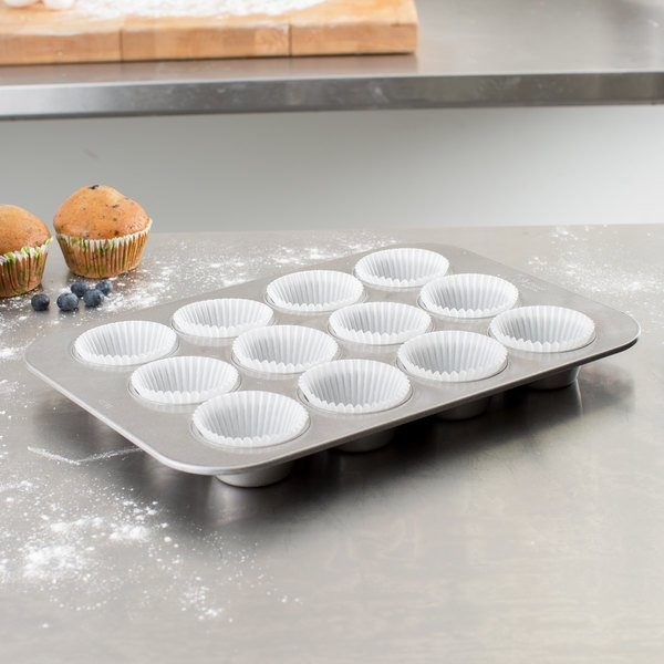 China RK Bakeware China-12 Cup 3 Oz Nonstick Muffin Pan Fda Commercial Aluminium Baking Trays factory