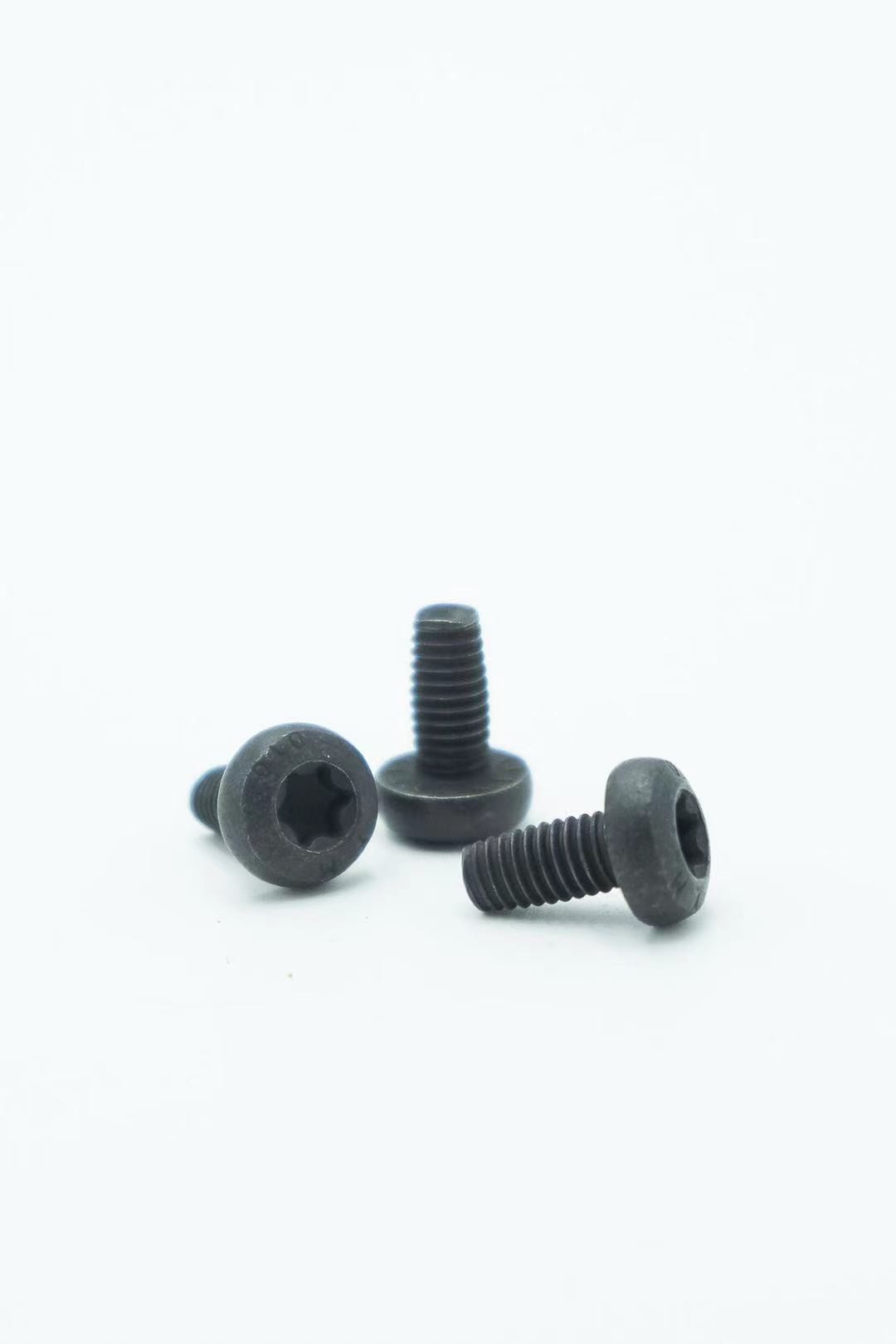 #10-32*5/8" Carbon Steel High Strength Pan Head Hexalobular Socket American Triangular Thread Screws