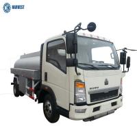 China Howo 116hp 5000L Capacity 4x2 Light Duty Fuel Tanker Lorry With Flow Meter factory