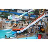 China Theme Park Fiberglass Water Slides , Plastic Custom Combined Water raft Slides for Water Park factory