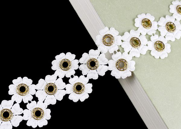 glitter inlay crystal embroidered diamond nickle eyelet lace