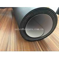 China 2mm Thick Fitness Non Slip Recyclable Yoga Mat Screen Printing Rubber Training Mats factory