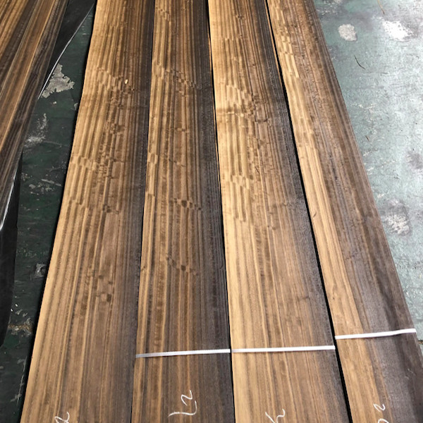 Quality Primula Wood Veneer Plywood , Smoked Eucalyptus Veneer 0.5mm For Flooring for sale