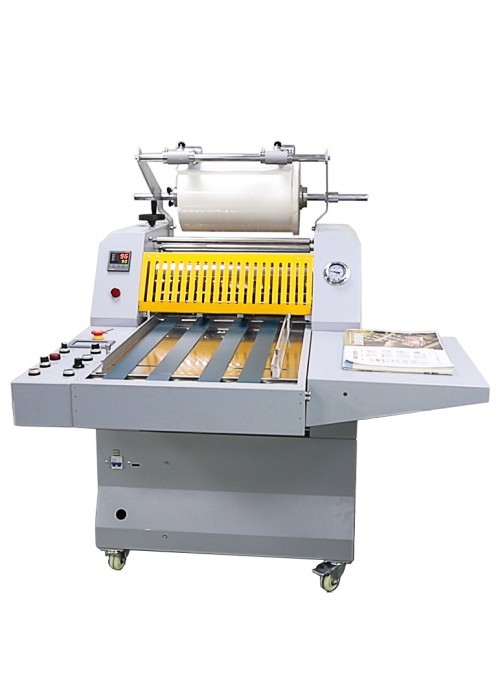China Width 490mm BOPP Thermal Film Roll Laminating Machines Document Use factory
