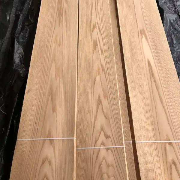 Quality Wholesale Price Oak Veneers Red Oak Wood Veneer 0.5mm Wood Veneer Wall Panels for Flooring Furniture for sale