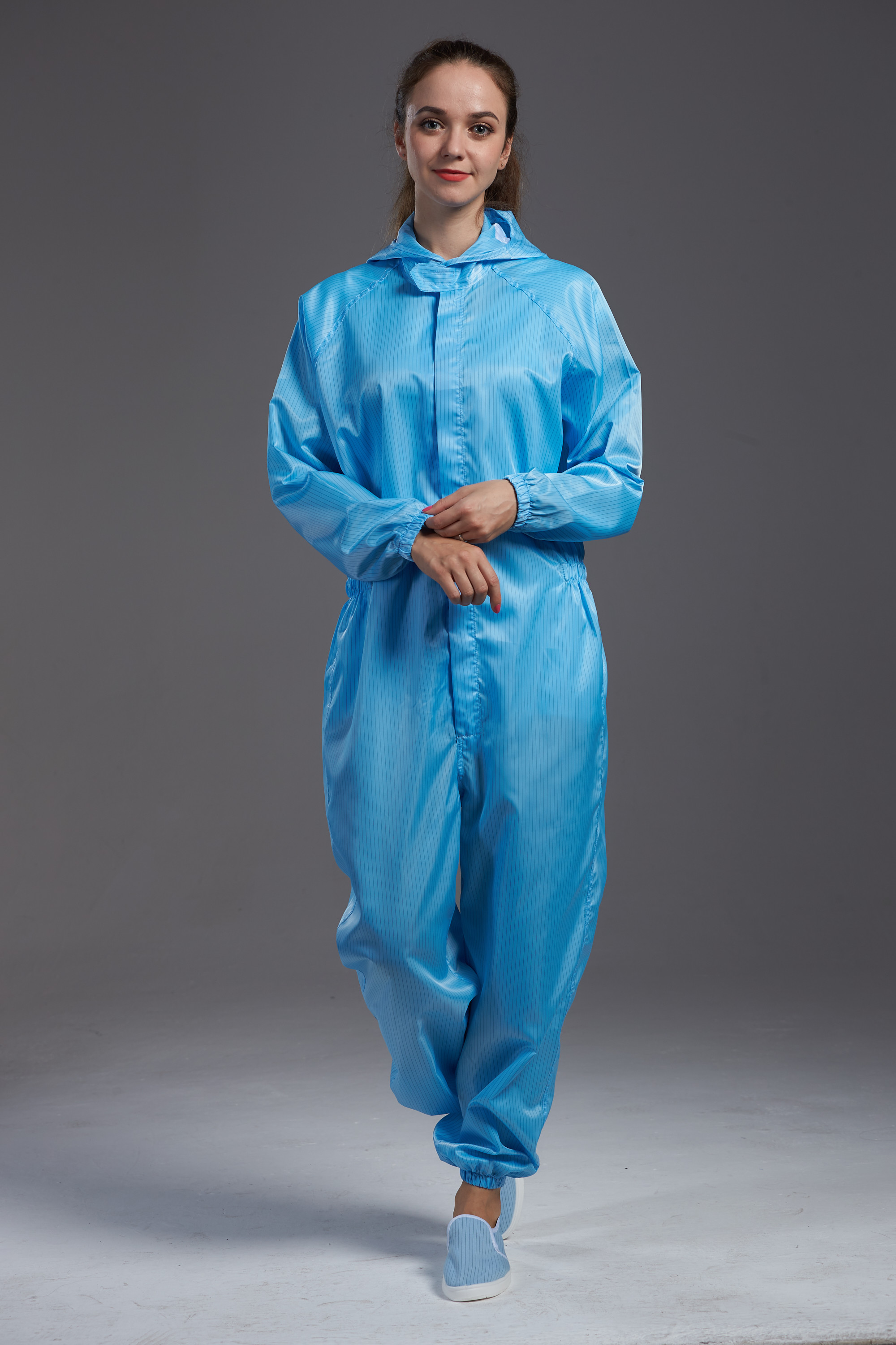 China Autoclaved Dust Proof Overalls Reusable Gown Humanized Design For SMT Workshop factory