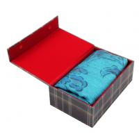 China Custom Luxury Scarf Gift Box Packaging / Silk Scarf Box With Magnetic factory