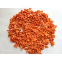 China 10×10×3mm Food Dehydrator Chips / Dehydrated Carrot Flakes With ISO Approval factory