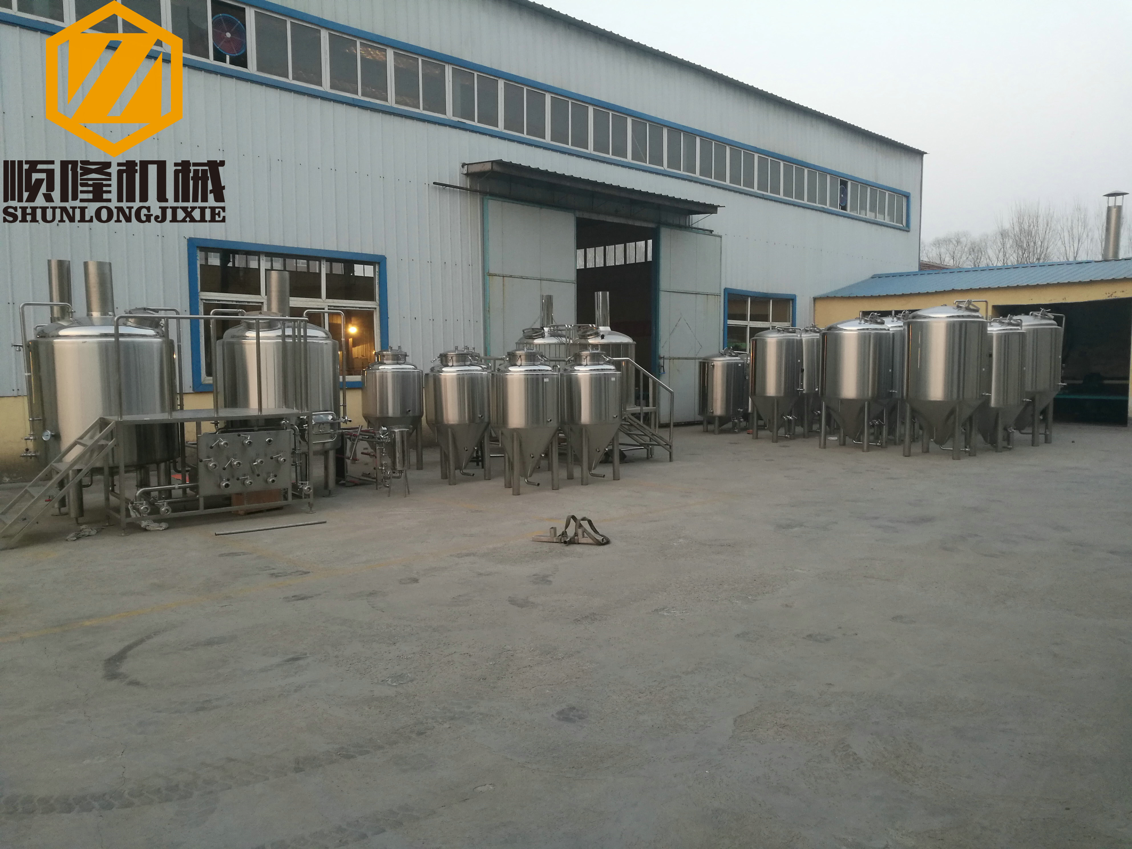 China 5HL Microbrewery  Beer Brewing Equipment , automated beer brewing system with data acquisition factory