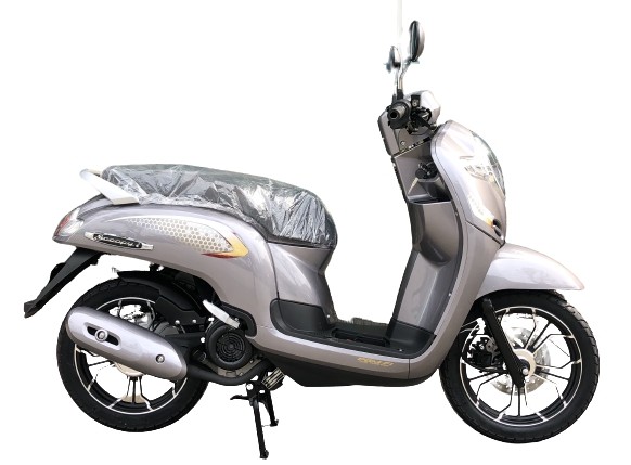Quality 4l 80km/H 150cc 4 Stroke Scooter Double Accelerant Moped Bike for sale