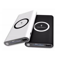 China Fashion 3 In 1 QI Wireless Power Bank 10000mah 135*73*19mm Dimension OEM Support factory