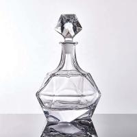 China 21.5mm Liquor Decanter Bottle Barware Diamond Cut Crystal Whiskey Decanter factory