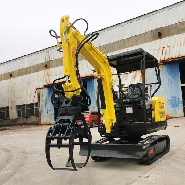 Quality 2500kg Mini Hydraulic Excavator Customized Small Earth Moving Machinery 20KW for sale