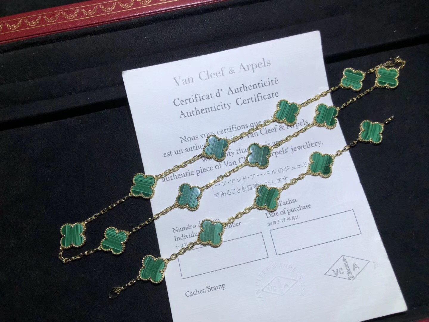 China Elegant 18K Gold Van Cleef & Arpels Vintage Alhambra Necklace With 10 Green Malachite factory