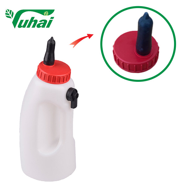 Quality 4l Oral Calf Drencher Animal Farms Cattle Feeder/Calf Bottle With Plastic Tube Nipple for sale
